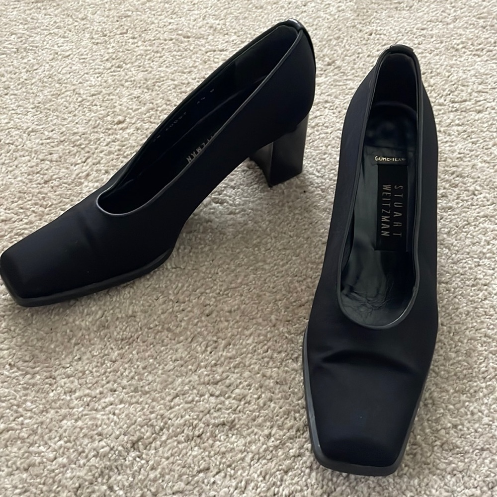 Vintage Stuart Weitzman Gore-Tex 90’s square toe pumps black